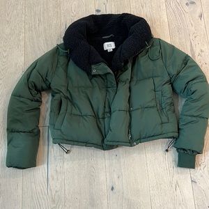 Urban outfitters BDG nylon/Sherpa jacket sz xs
